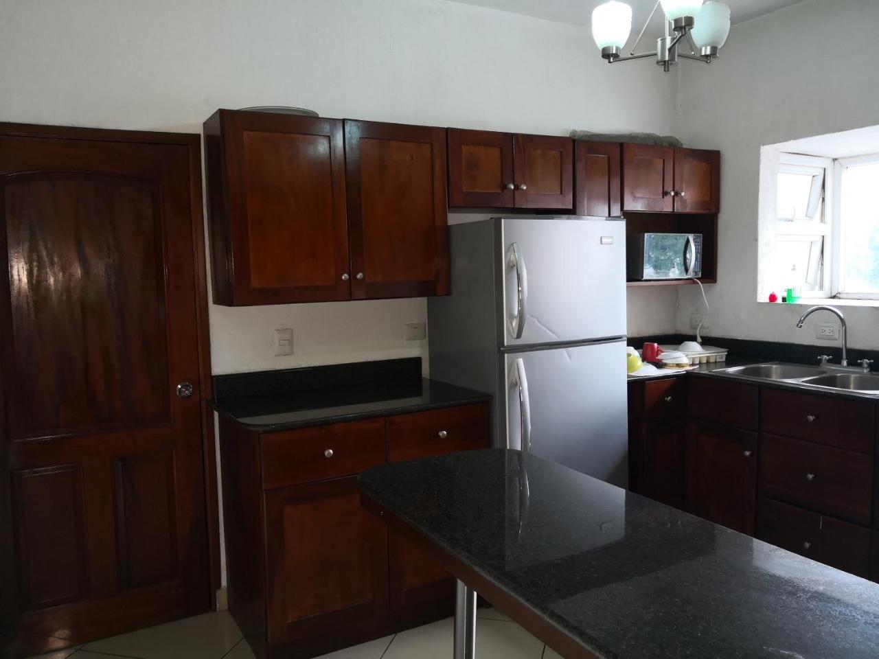 Apartamentos Comodos Cerca Del Aeropuerto Gwatemala Zewnętrze zdjęcie